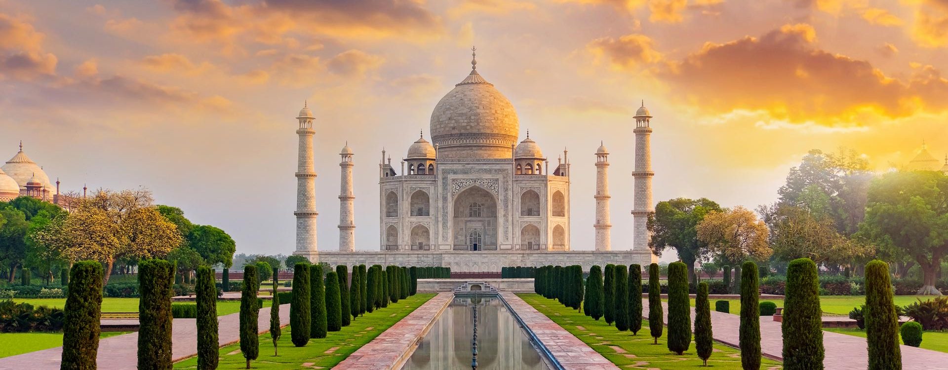TajMahalReflection_1920x1080