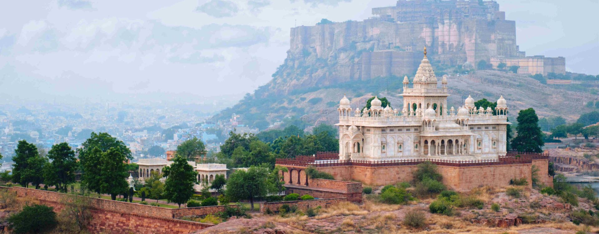 jaswanth-thada-mausoleum-jodhpur-rajasthan-indi-2024-10-17-23-29-12-utc